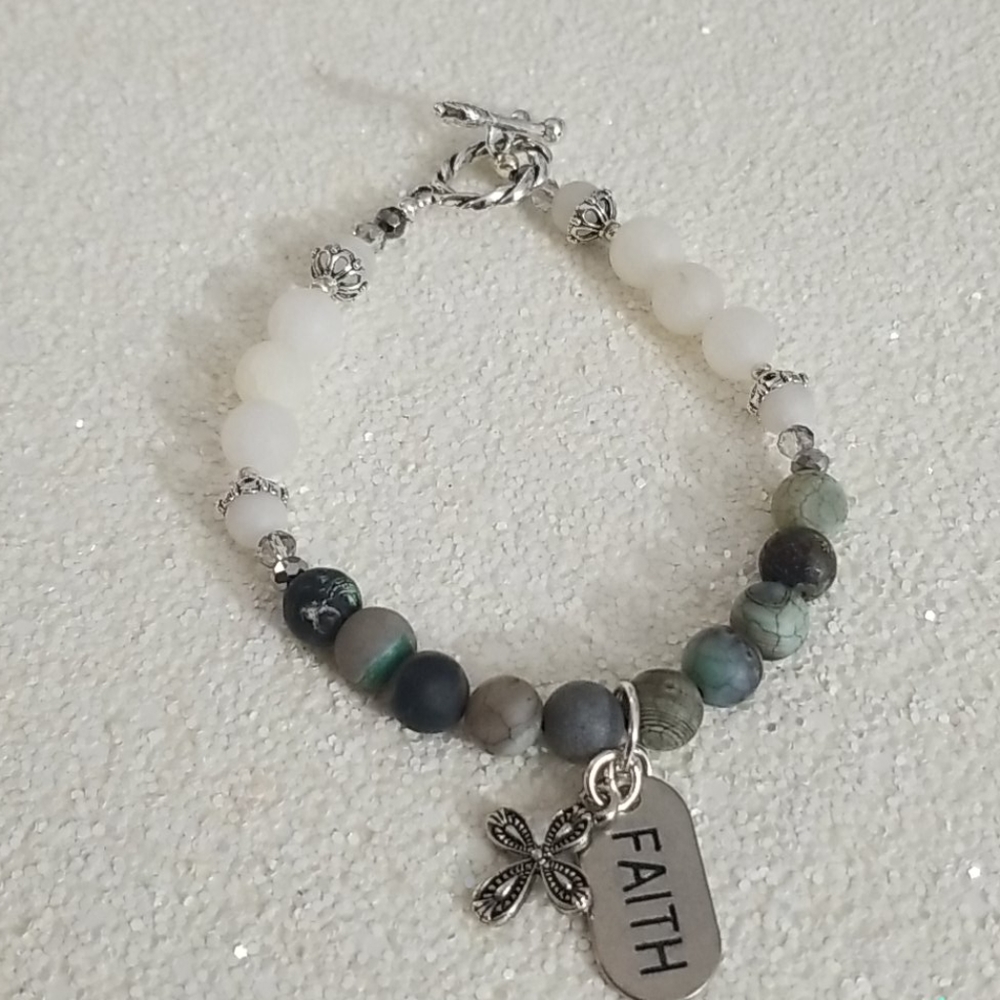 Green agate, white quartz, faith beaded bracelet